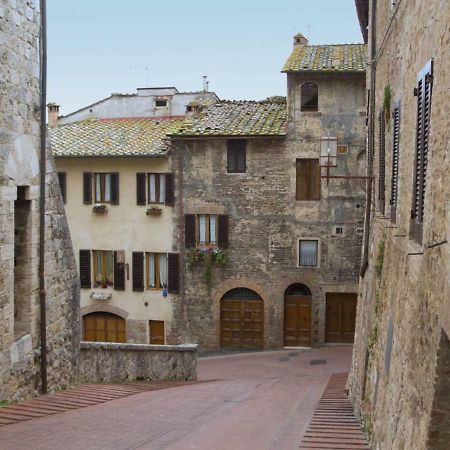 Il Prunello - Una Casa Tra Le Torri San Gimignano Extérieur photo
