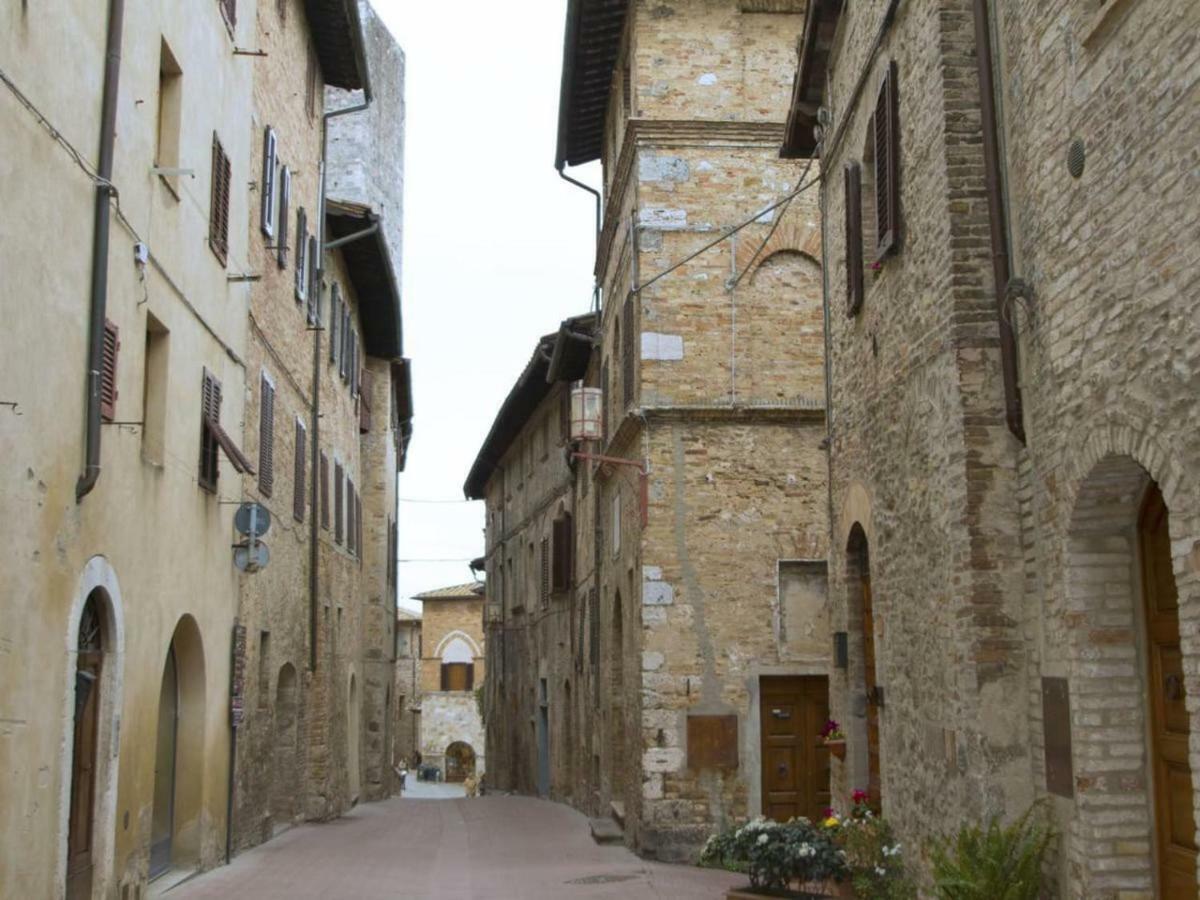 Il Prunello - Una Casa Tra Le Torri San Gimignano Extérieur photo